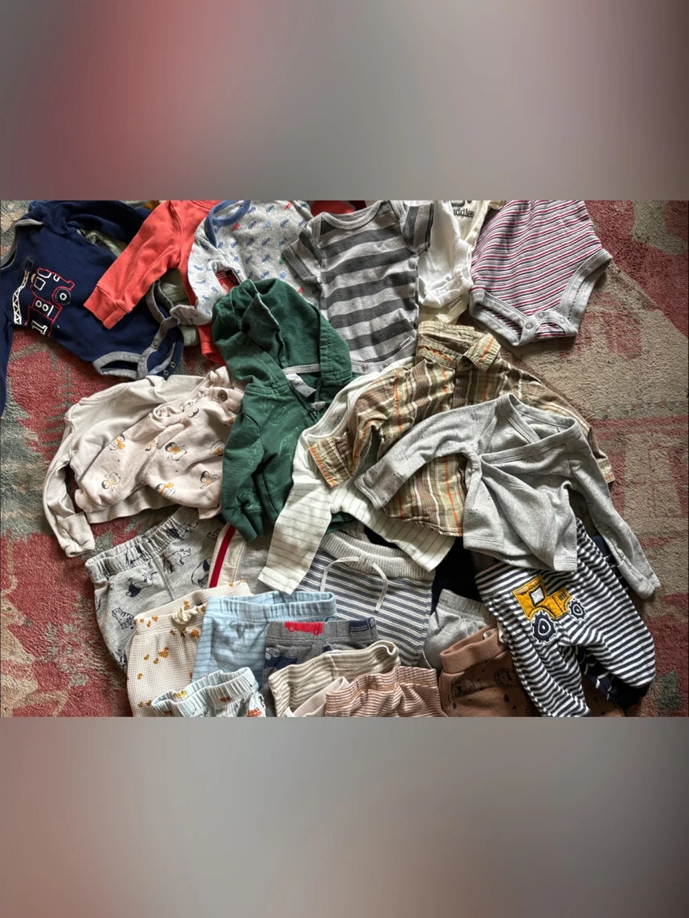 Newborn Baby Bundle 40+ pieces, Carters, Cloud Island etc